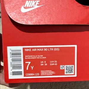 Nike Air Max 90 LTR (GS) White and Metallic Silver